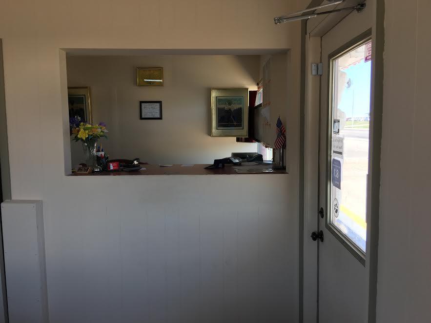 Big 12 Motel Broken Bow Экстерьер фото